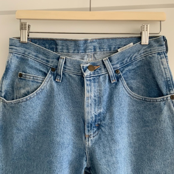 WRANGLER MID-RISE STRAIGHT LEG JEANS - Picture 2 of 5